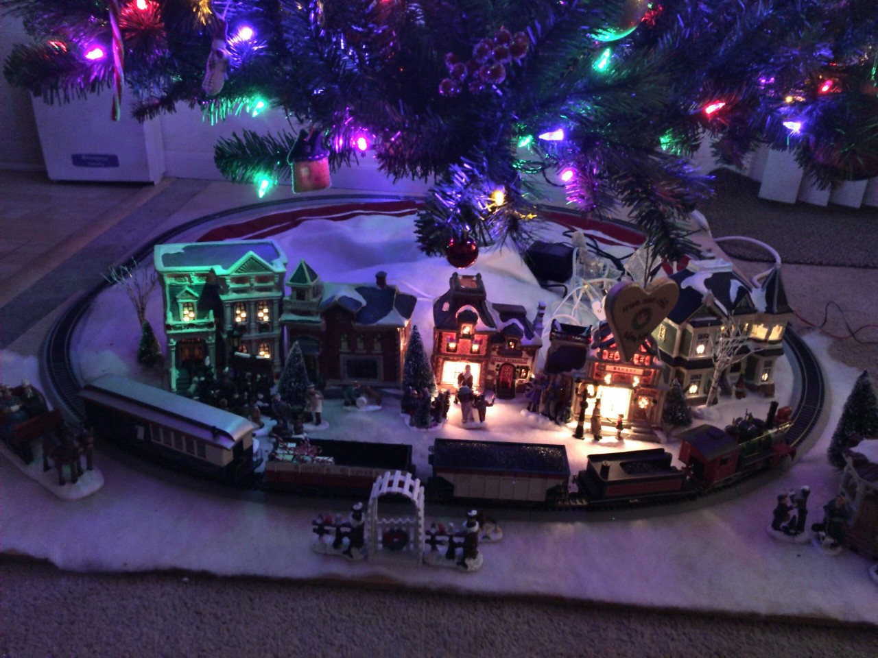 A Train Around The Christmas Tree